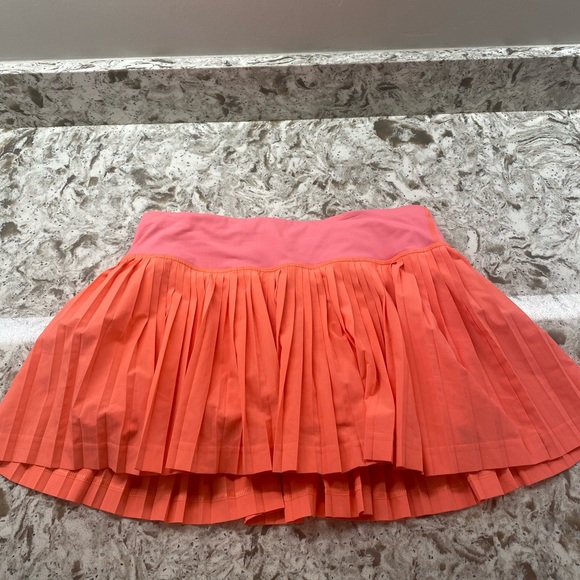lululemon athletica Dresses & Skirts - Lululemon tennis, golf skirt
